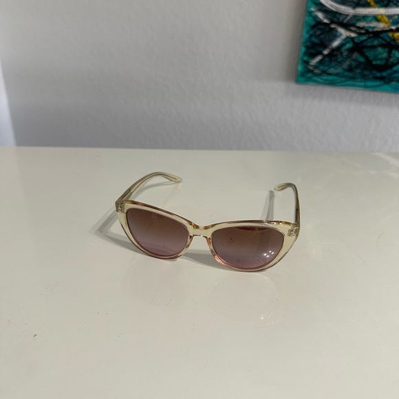 Used in good condition Barton Perreira sunglasses - Picture 2 of 4